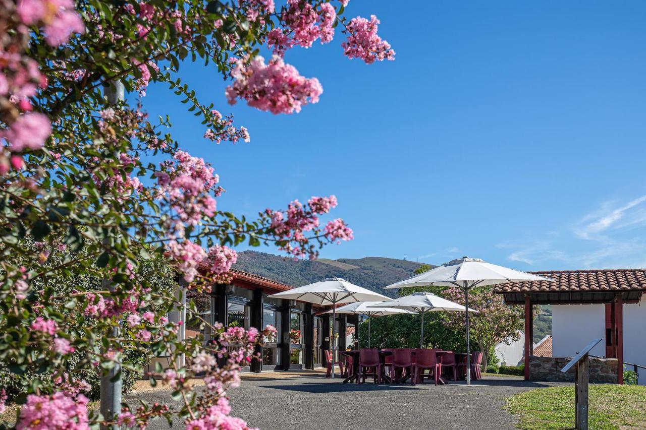 Vvf Pays Basque Saint-Etienne-De-Baigorry Hotell Eksteriør bilde